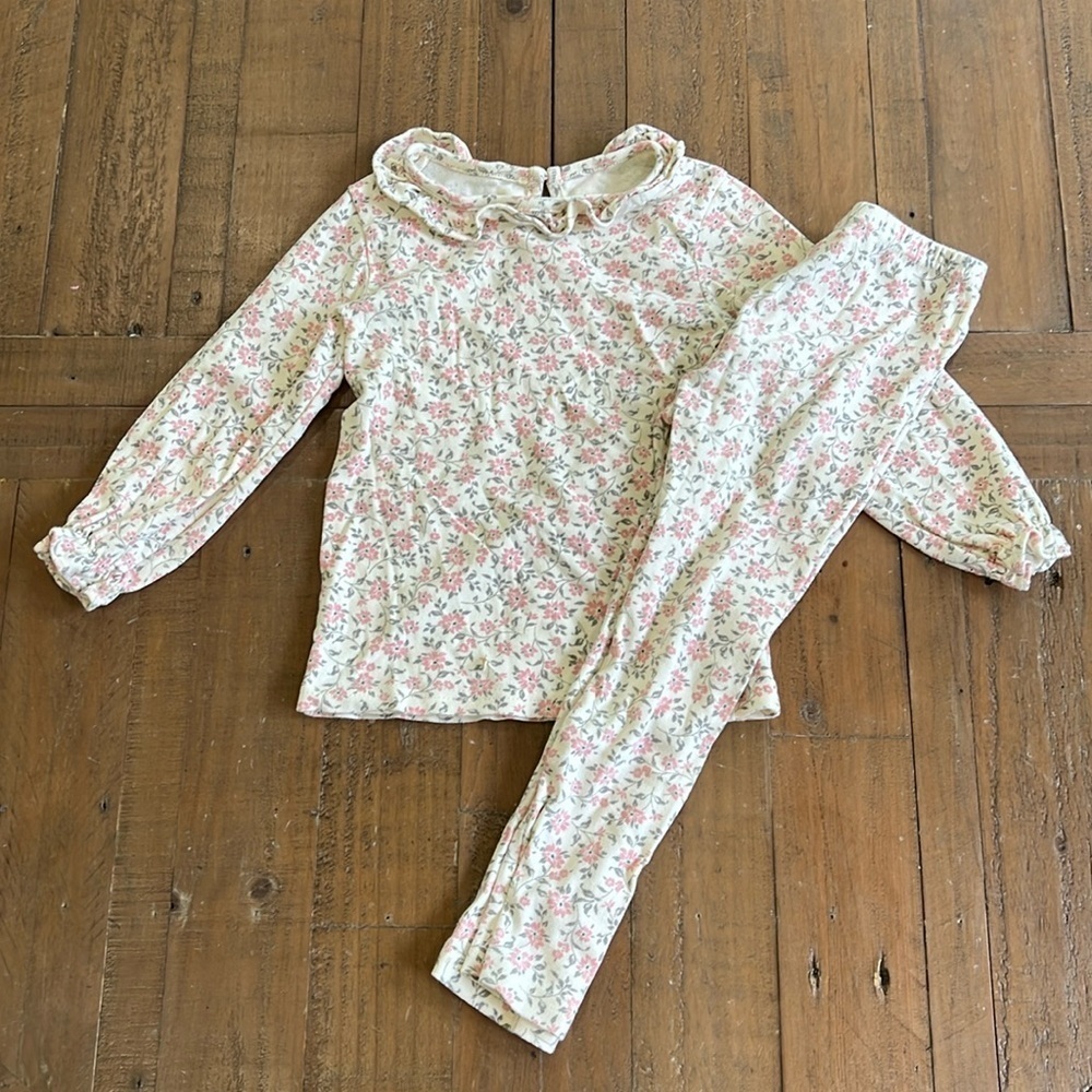Tta som pink and gray floral two piece ruffle pant and shirt set